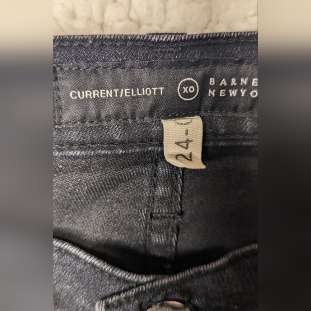EUC Current/Elliott washed black raw/cuffed hem distressed straight leg cropped - Picture 6 of 10